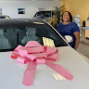 Meet your Posher, Cynthia